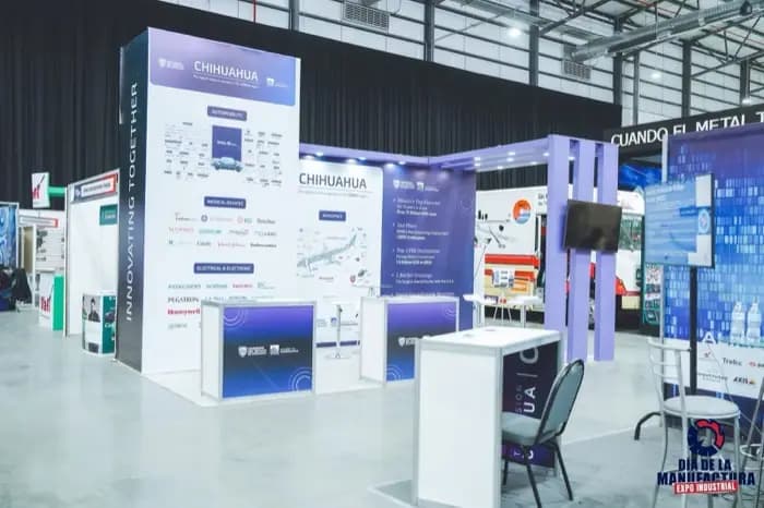 Stand de soluciones tecnológicas para la industria.